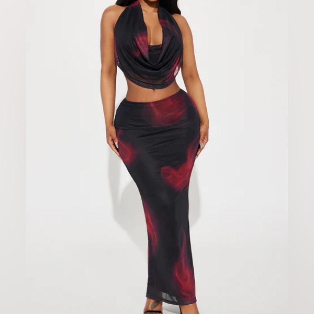 Fashion Nova Black and Red Skirt Set